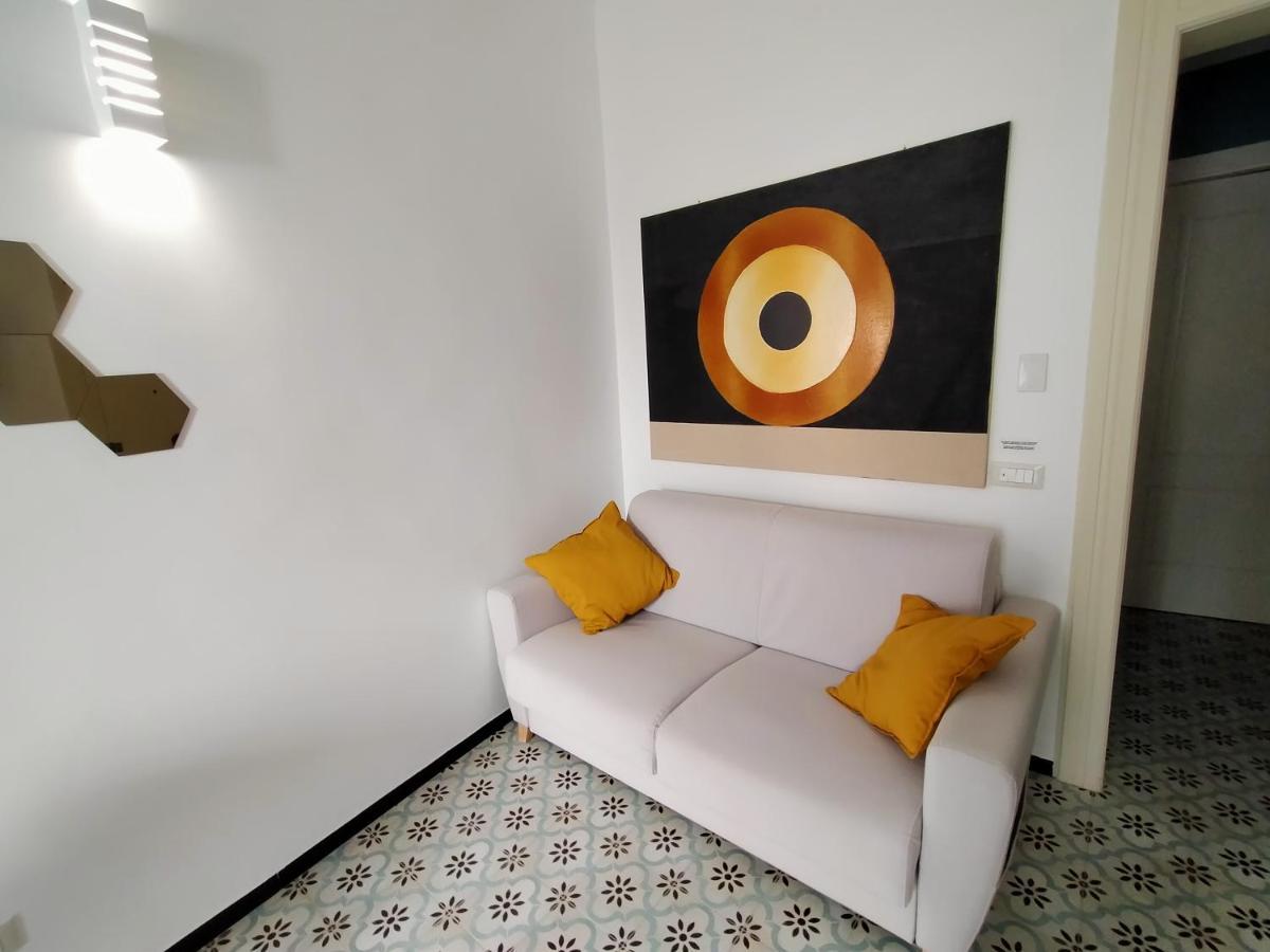 Sonnino Suite Jacuzzi Apartment Bari Ngoại thất bức ảnh