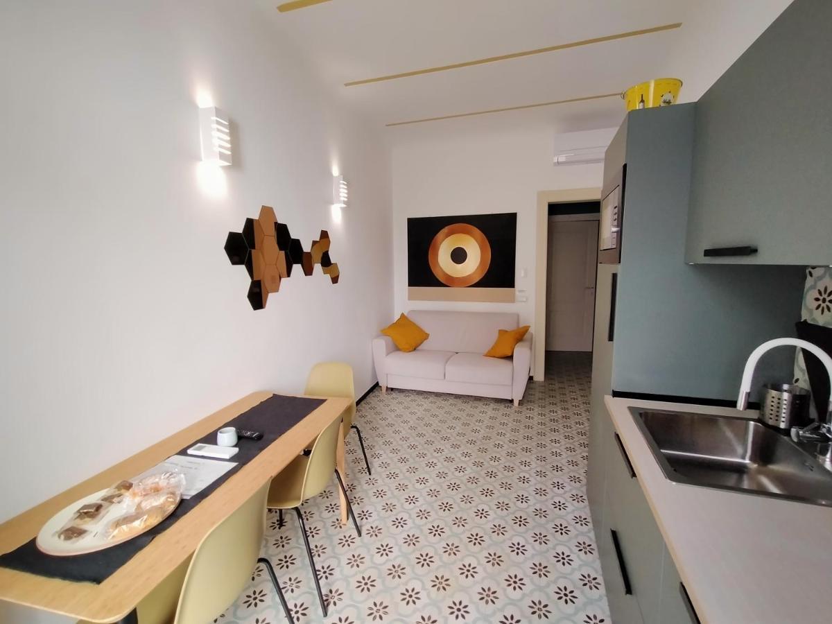 Sonnino Suite Jacuzzi Apartment Bari Ngoại thất bức ảnh